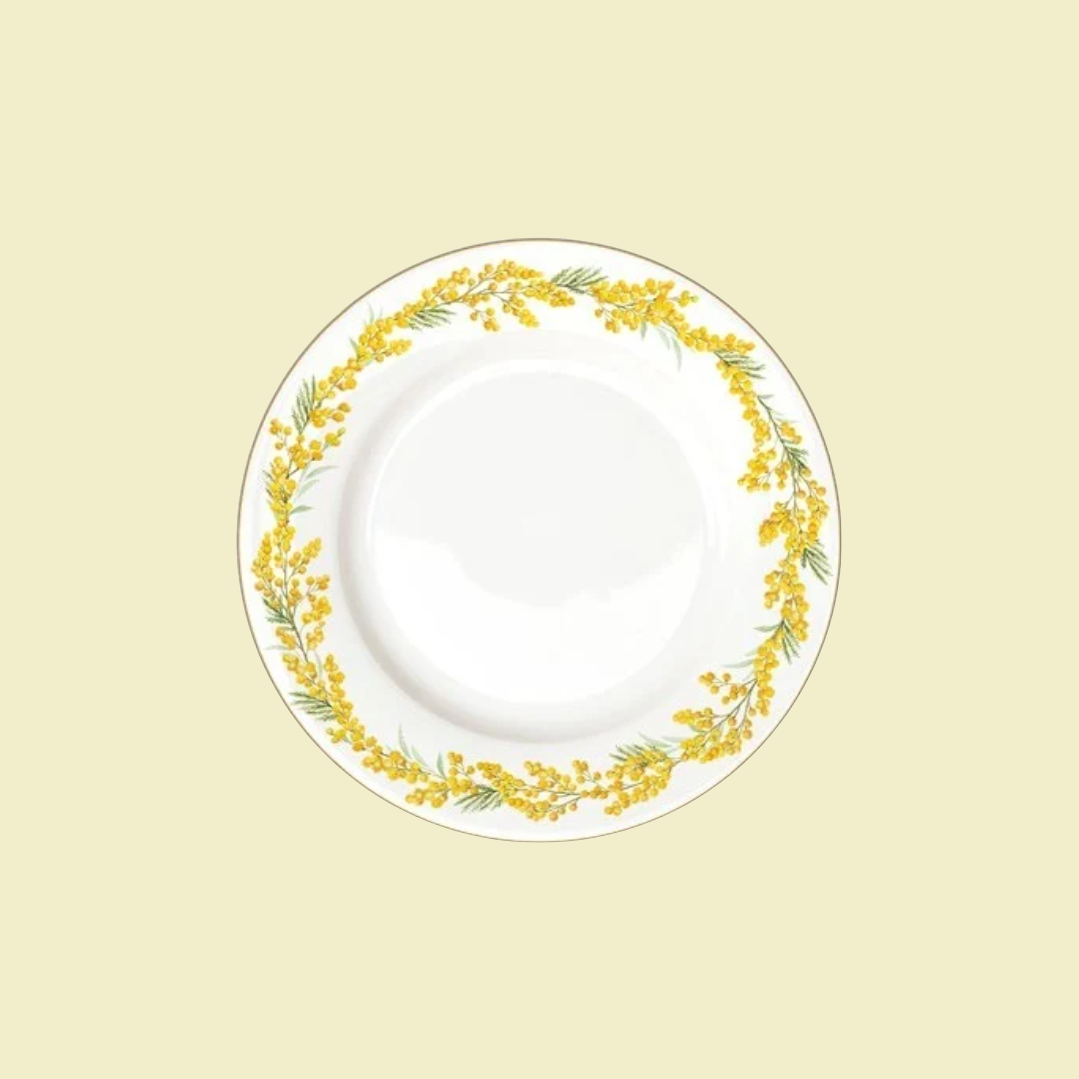 Assiette plate Ø 26,5 cm en porcelaine décor Mimosa avec fleurs jaunes et oiseau bleu – Maison H Luxury.