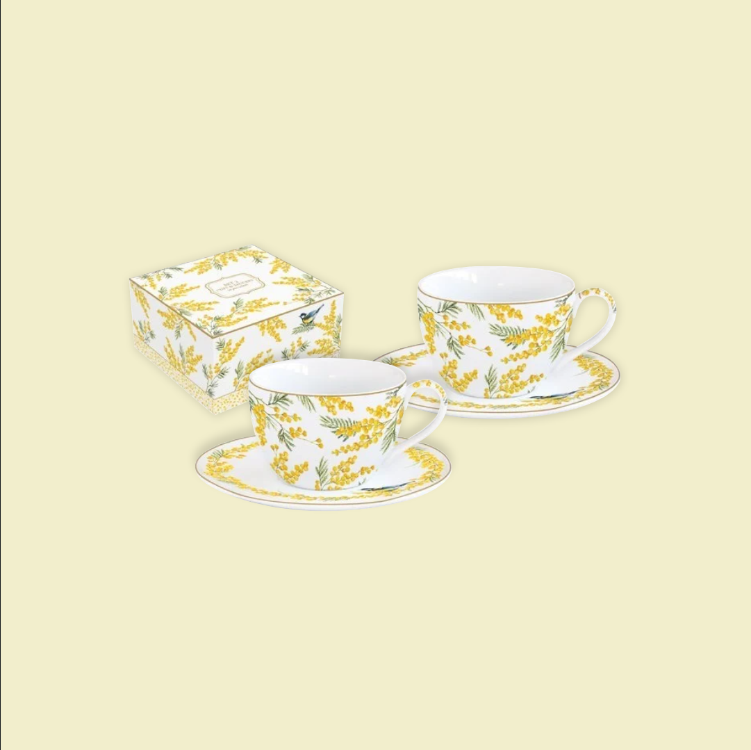Coffret de 2 tasses à thé 240 ml en porcelaine décor Mimosa avec fleurs jaunes et oiseau bleu – Maison H Luxury.