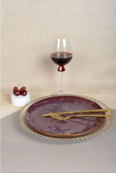 MENAGERE 24 PIECES DOREE AVEC FINITION MARTELEE