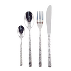 MENAGERE 24 PIECES ARGENTEE AVEC FINITION MARTELEE