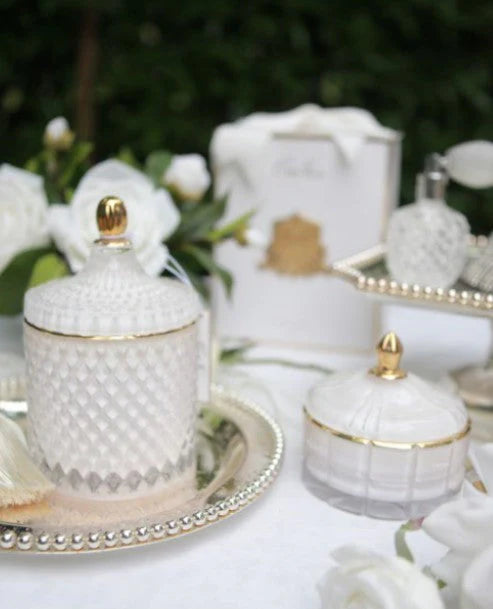 Grande bougie Art Déco blanche et or - thé à la fleur de jasmin