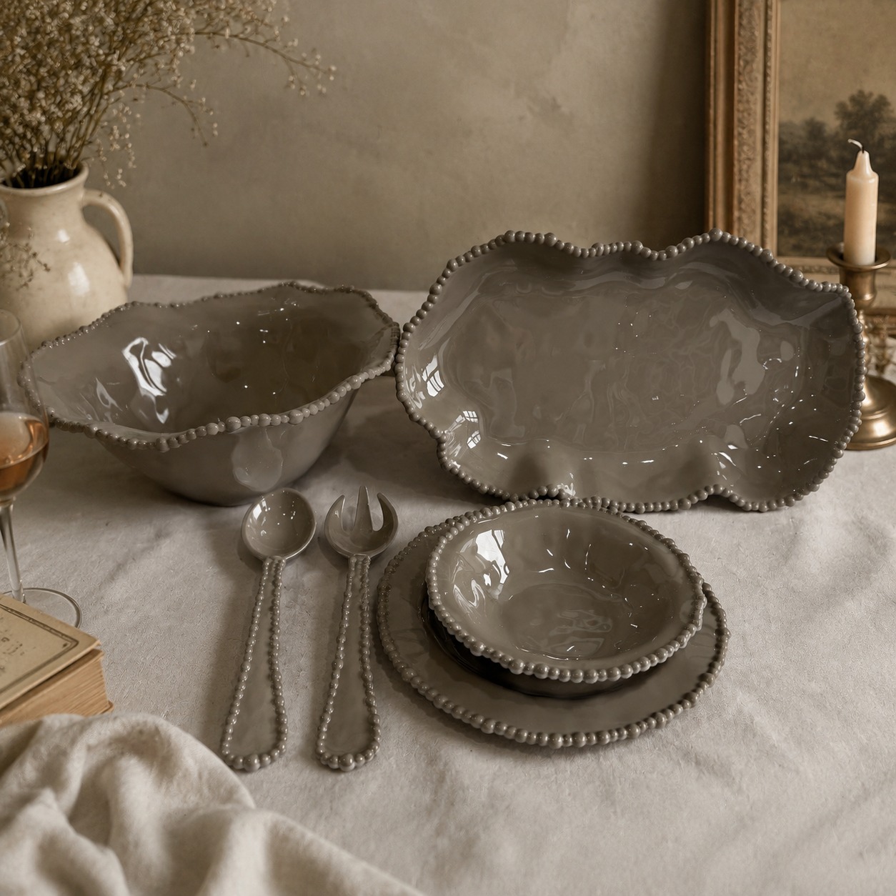 Service de table 22 pièces Perle Taupe en mélamine incassable - 6 personnes - Dolce Vita – Image 2
