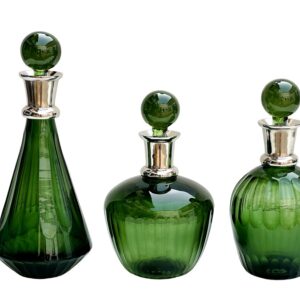 Set de 3 carafes décoratives en verre vert