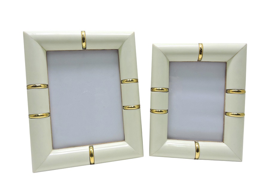 Set de 2 cadres photo en résine crème 10x15 et 15x20