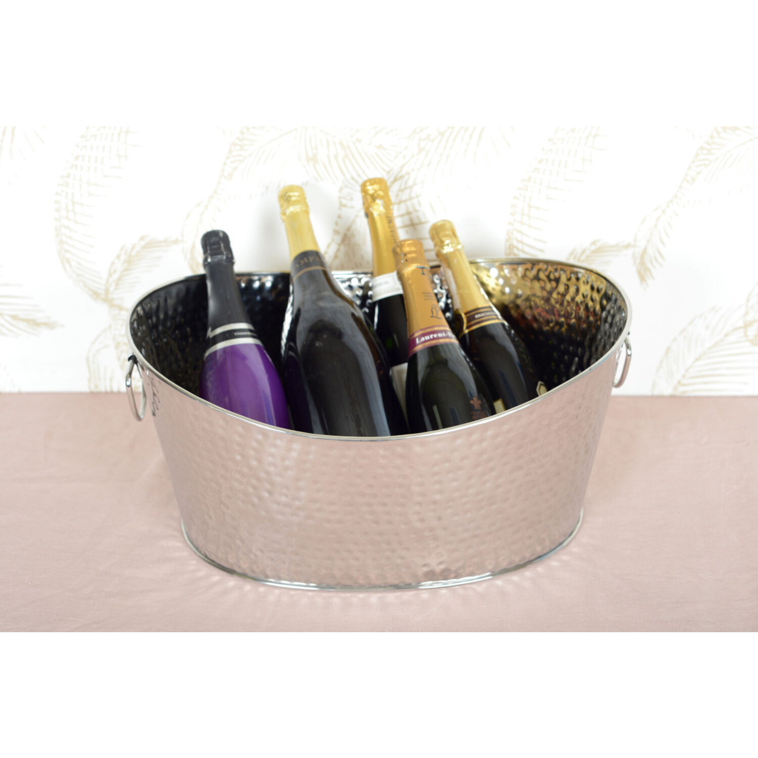 Vasque à champagne ovale en inox martelé 49 cm, mise en situation 1